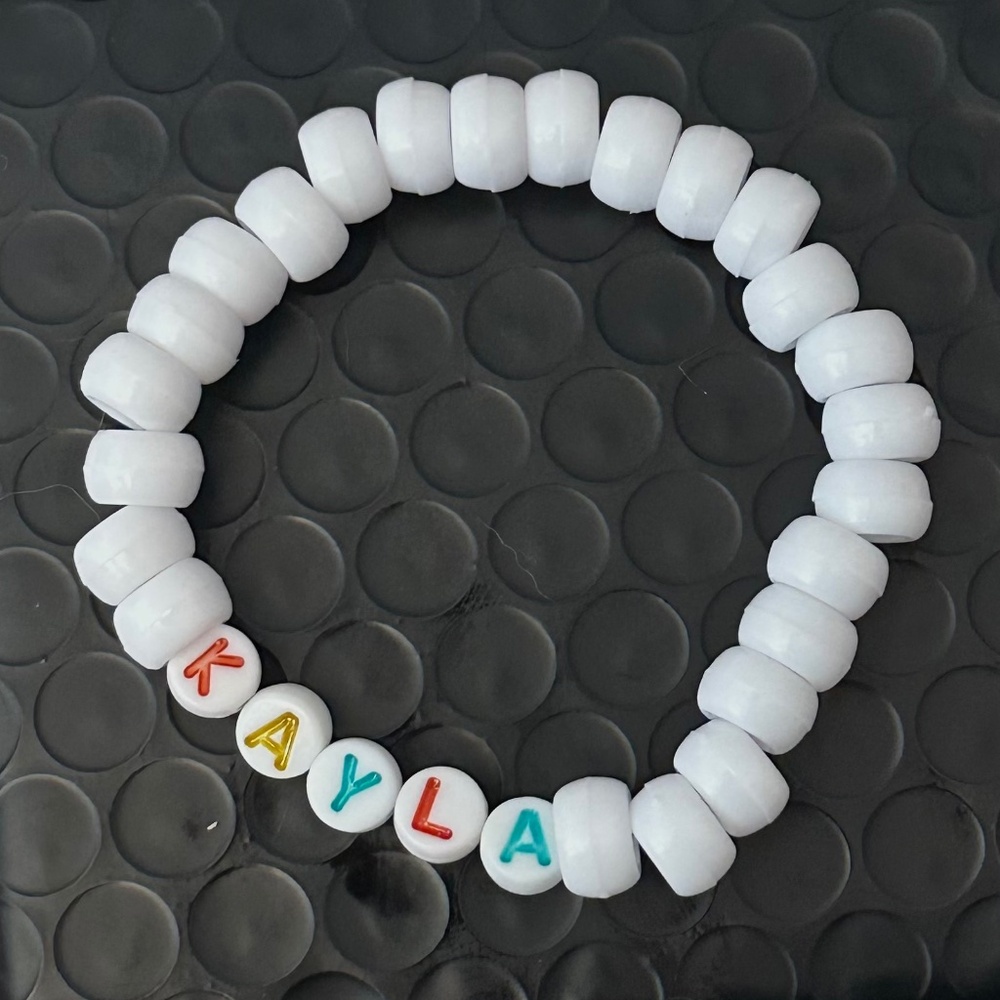 HANDMADE bead name bracelet